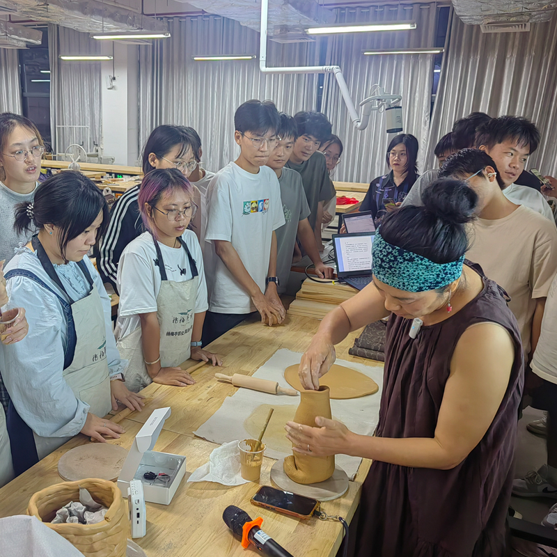 �մ���ѵ����֤�鿼��