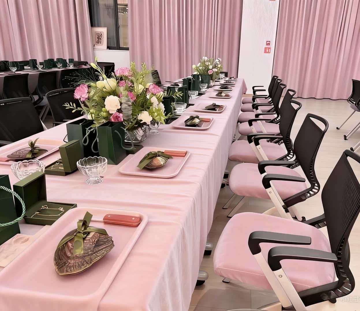 ���ֻ3.8��Ů���ֹ�