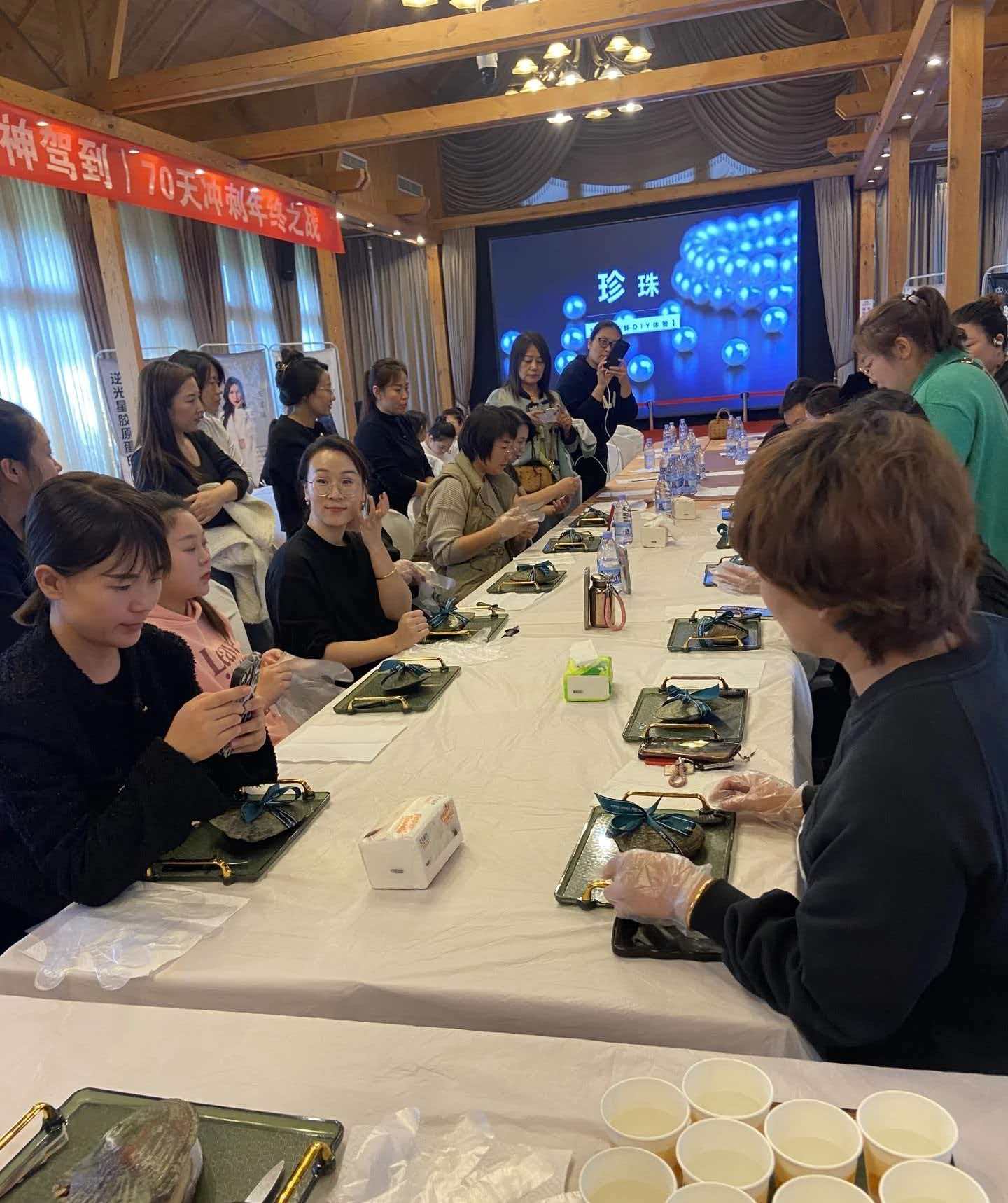 ���ֻ3.8��Ů���ֹ�