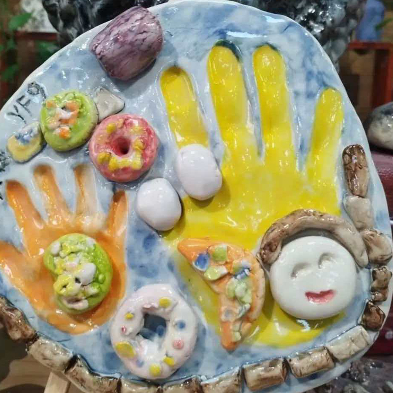 ���������׶�԰�ֹ�Сѧ�����滭�γ̴���������ͯ�滭